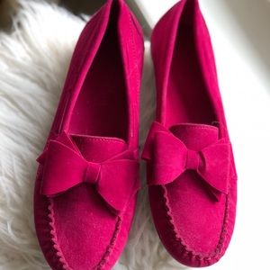 Just Bow!!! The ultimate loafers!